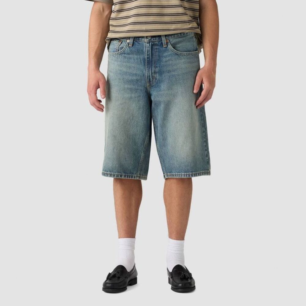 Levi's Men's 470 Baggy Jean Shorts - Medium Wash 38